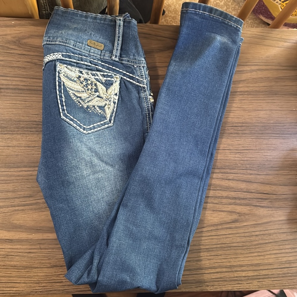 Silver Diva Stylish Blue Distressed Women Denim Jeans
